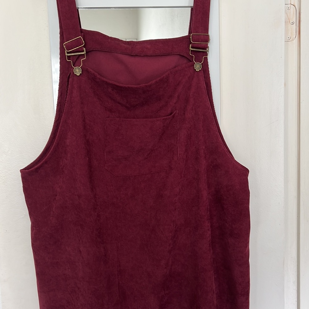 Corduroy jumper. New without tags
